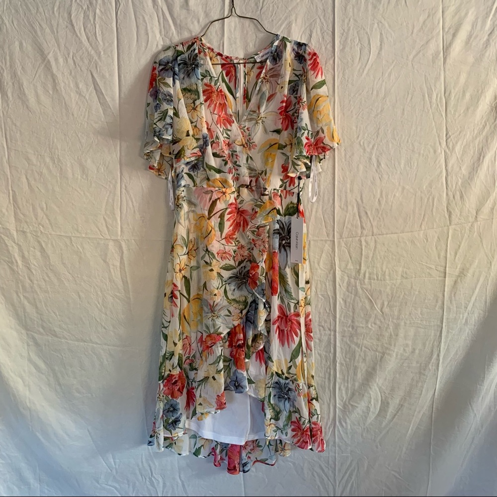 NWT Calvin Klein Ruffle Surplice V-Neck Midi Dress